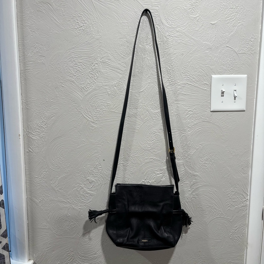 Fossil black cow hide leather tassel crossbody bag